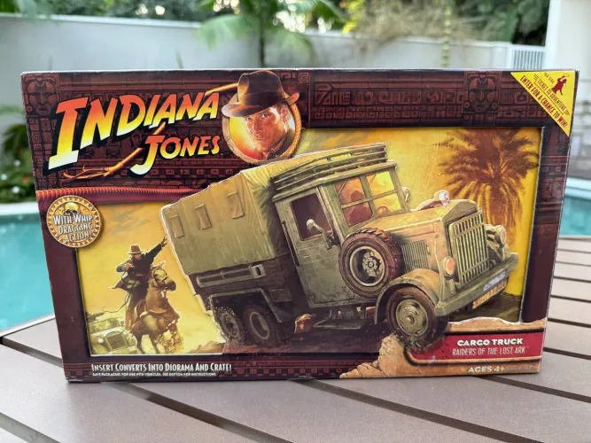 Cargo Truck Indiana Jones Caçadores Da Arca Perdida comandos em ação