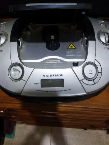 Rádio com dvd e cd todos juntos