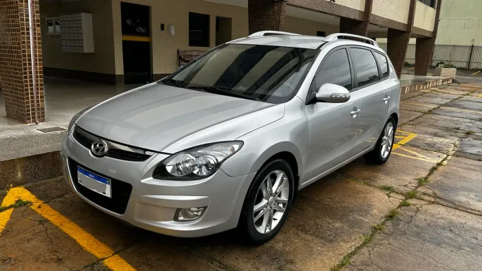 Hyundai I30CW 2.0 16V 145cv Aut. 5P 2012