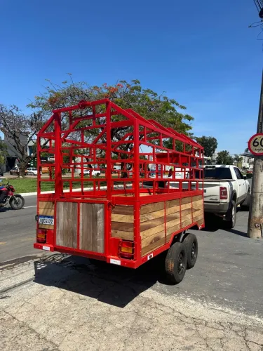 CARRETA BOIADEIRA 2 EIXOS