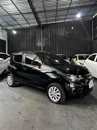 Fiat Mobi Easy ON 1.0 Fire Flex 5P. 2017
