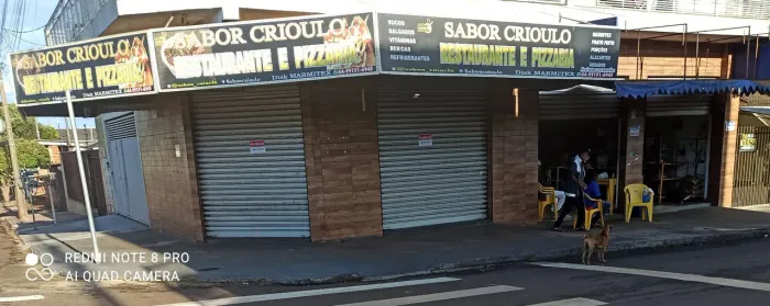 Salão Comercial de esquina 
