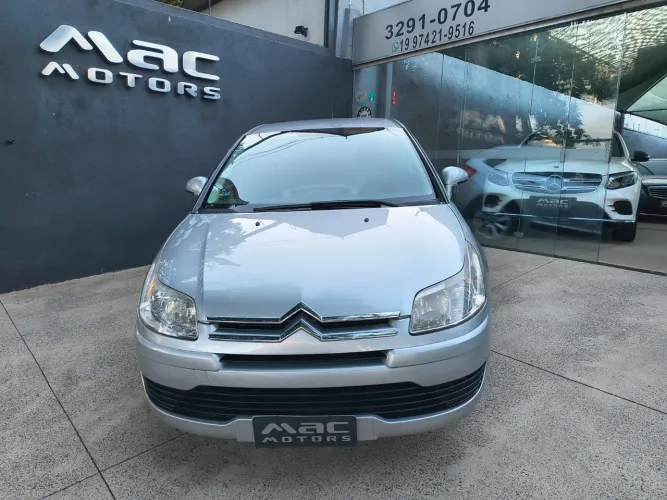 Citroen C4 GLX 2.0 Flex 16V 5P Mec. 2010