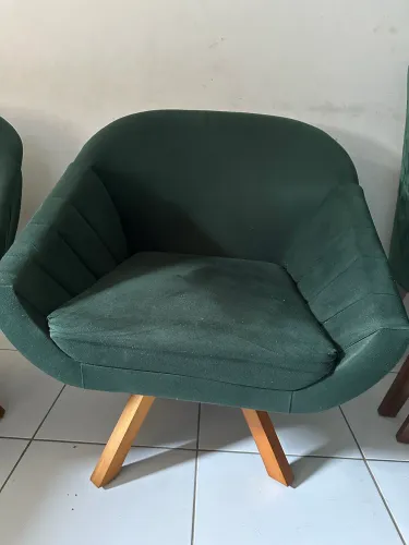 2 Poltronas giratórias veludo