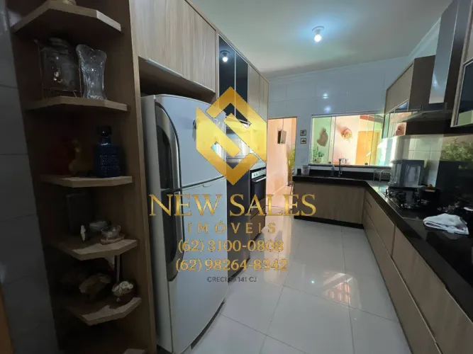 Casa 4 quartos 1 suíte c/planejados - Jardim Helvécia