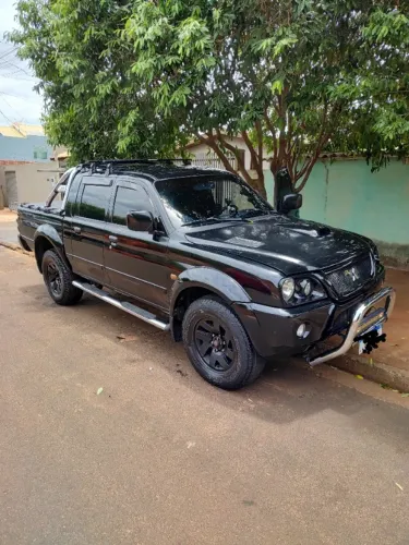 Mitsubishi L200 Sport HPE 2.5 4X4 CD DTI Dies. Aut. 2005