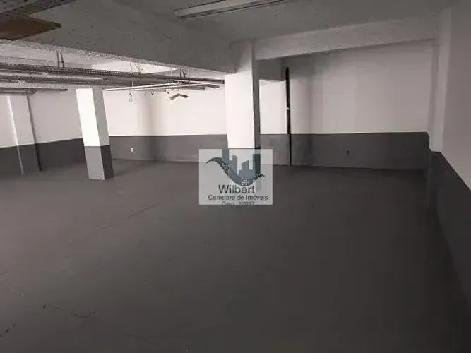 Salão para locação na Rua Teresa - Petrópolis - RJ