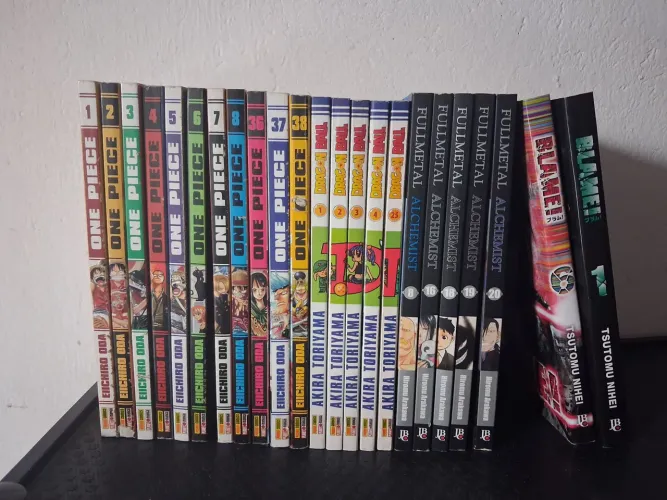 KIT DESAPEGO (23 VOLUMES) - ONE PIECE, DRAGON BALL, FMA E BLAME