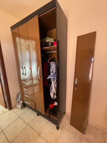 guarda roupa solteiro