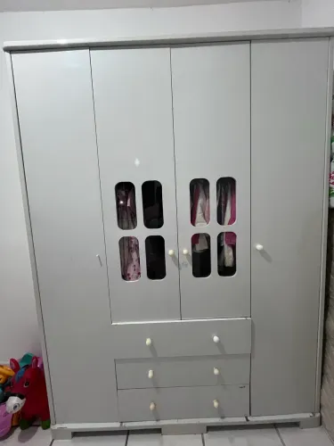 Guarda roupa + cômoda infantil
