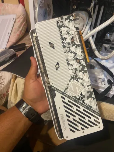 PLACA DE VÍDEO AMD RADEON 7600 STEEL LEGENDS 8GB