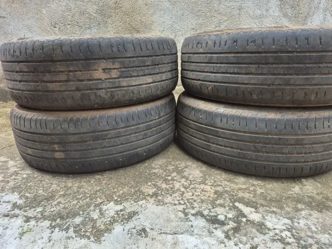4 pneus Kumho R16 205/60