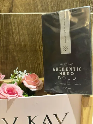 Perfume Authentic Hero Bold Mary Kay