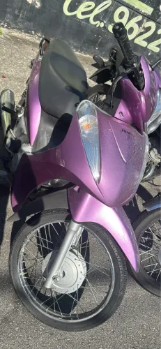 Vendo Biz super inteira com apenas 27 mil km com manual 