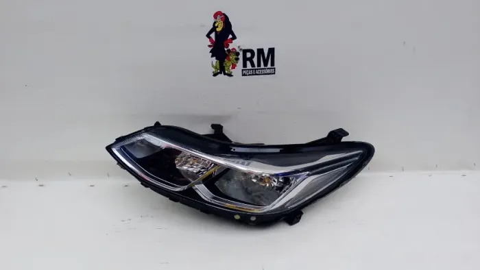 Farol Cruze Esquerdo 2017/2023 Original Usado S/led
