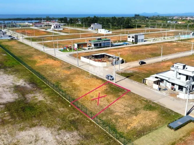 Imóvel para venda com 200 metros quadrados em Itapocú - Araquari - SC