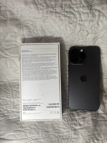 iPhone 15 Pro Max 512GB - Impecável | Com Caixa | Super Conservado