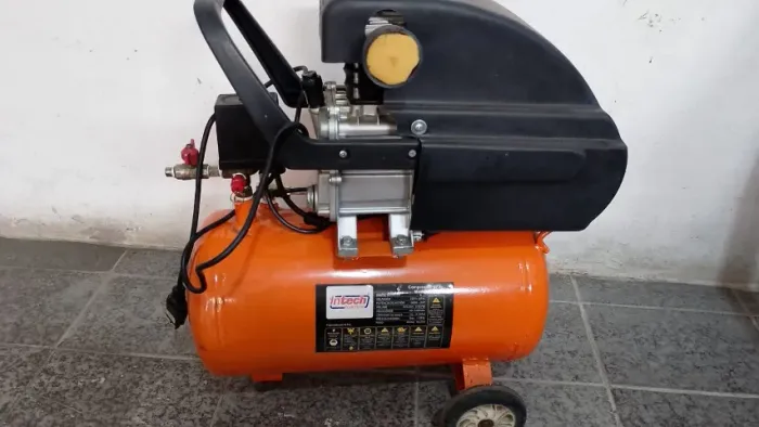 compressor 24 litros novinho