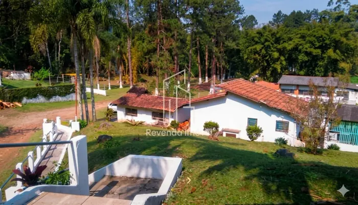 Oportunidade única: Terreno à venda em Parelheiros, São Paulo-SP, com 52.000 m² de área. V