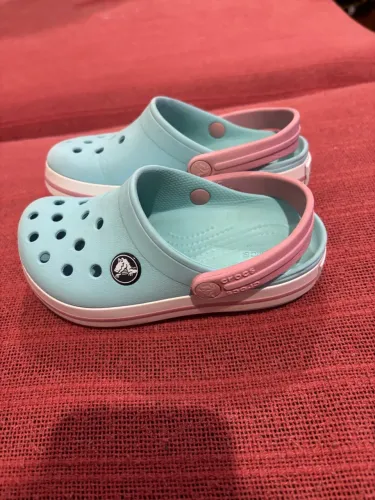 Crocs - C9