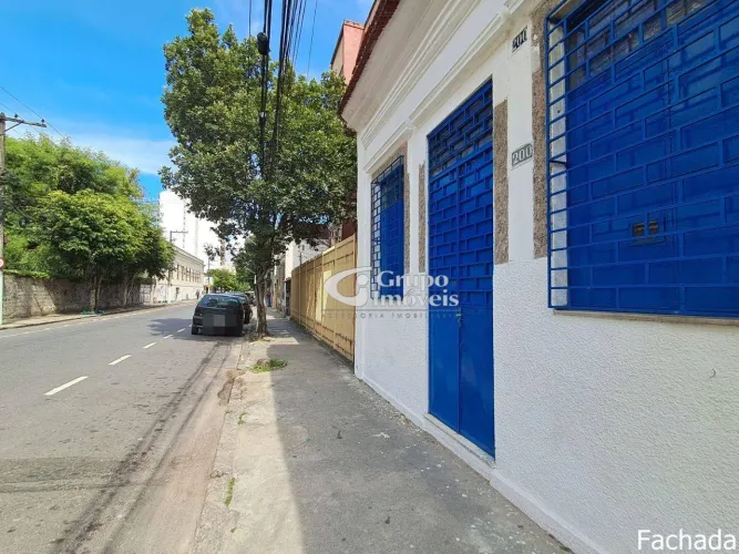 Rua General Andrade Neves, nº 200, Centro, Niterói, RJ.