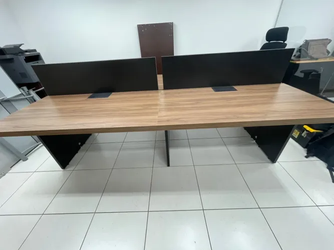 ESTACAO DE Trabalho 4lugares com divisoria LOJA IKONOFFICE