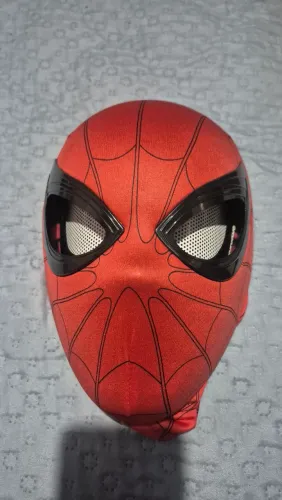 Mascara homem aranha