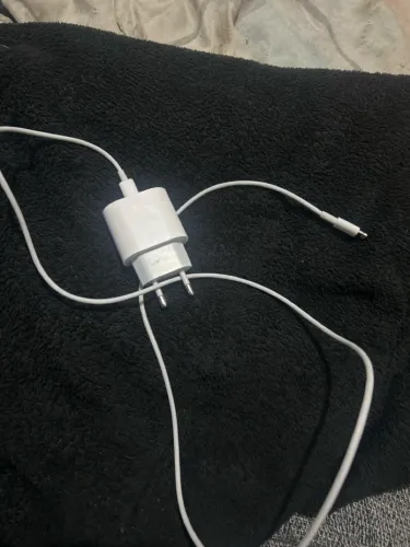 CARREGADOR DE IPHONE