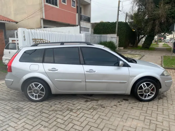 Renault Megane Sedan Privilège 2.0 16V AUT 2009