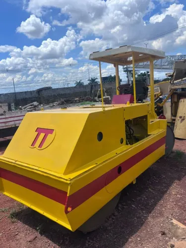 Rolo compactador TT