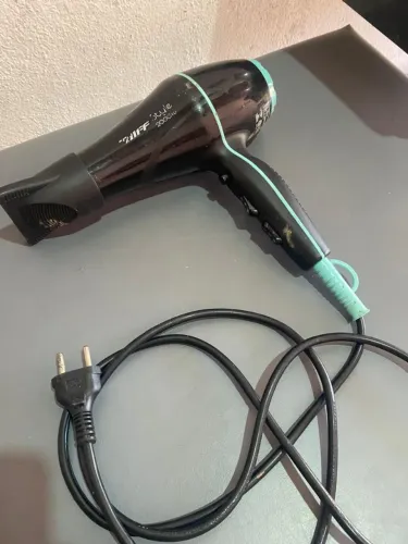 Secador de cabelo