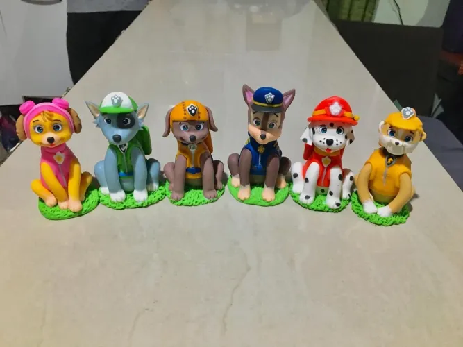 Artesanatos em biscuit 