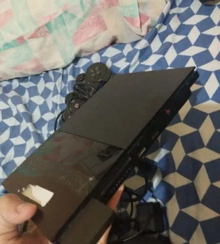 PS2 DESTRAVADO + 2 CONTROLES