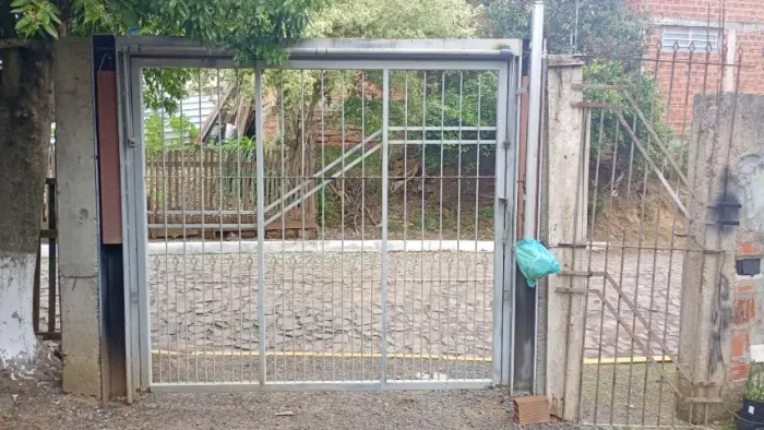 Portão eletrônico de contrapeso