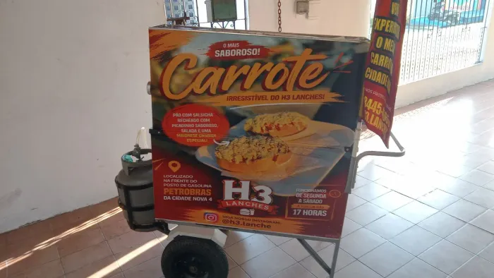 Carrinho de cachorro quente é rotl