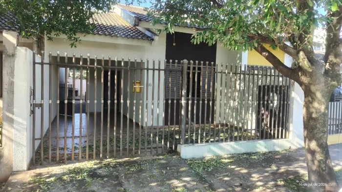 Casa para alugar no bairro Residencial Ibirapuera - Maringá/PR