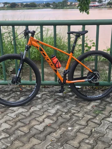 Bike Oggi 7.1 Tam 17 - Aro 29 (Semi-nova / Na Garantia de Roubo)