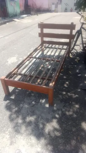 Cama madeira maciça Estilo cancela