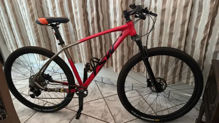 Bicicleta tsw shimano