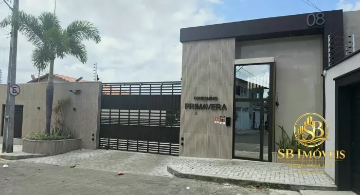 Casa a Venda em Condominio no Eusébio Ce