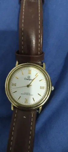 Vendo um relógio Champion bem conservado 