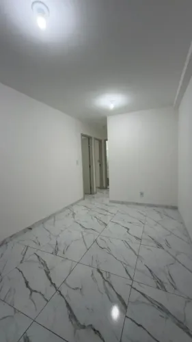 Apartamento 2/4 - Terreo com excedente - Cond Florida - Bairro SIM