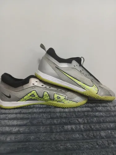 Chuteira Nike air zoom futsal