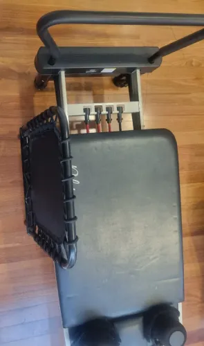 cama de pilates (reformer) residencial