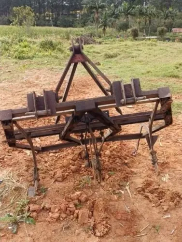 Implemento agrícola subsolador