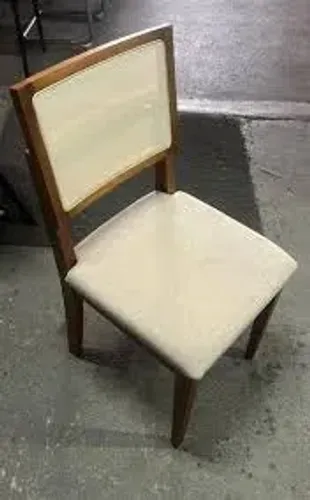 Cadeira de jantar Madeira Confortável Safira Novo direto da Fabrica