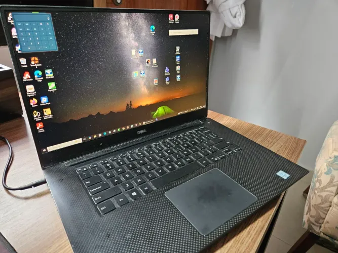 Notebook Dell xps 15 - i5, 16Gb, 1Tb SSD, Placa de vídeo nvidia 