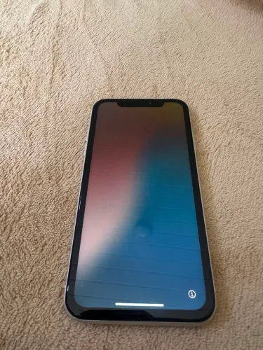 IPHONE 11 64 GB