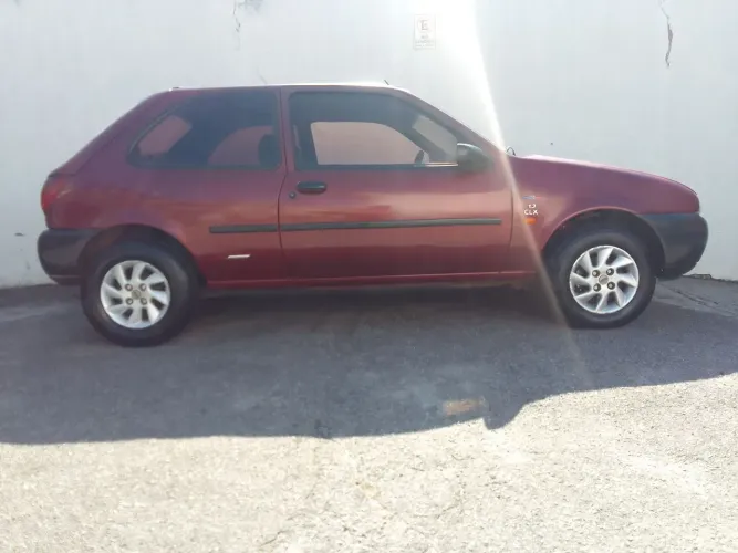 Ford Fiesta CLX 1.3i 3P 1998