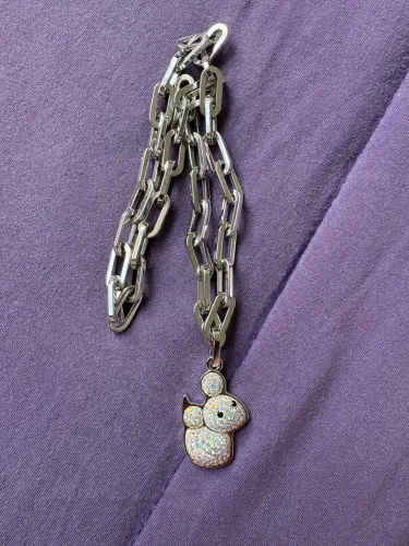 Pingente Joe com colar originais Swarovski